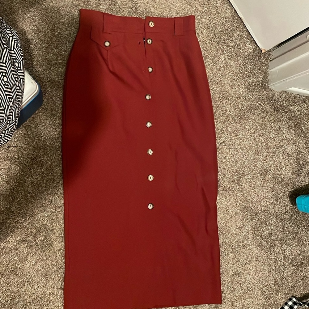Impressions vintage size 10 fits like a size 2 deep red color midi